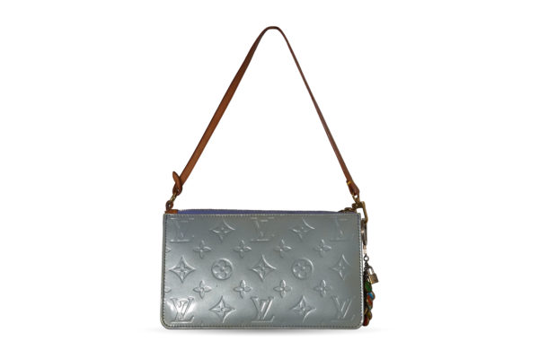 LouisVuitton_PochetteLackleder_EMA00556