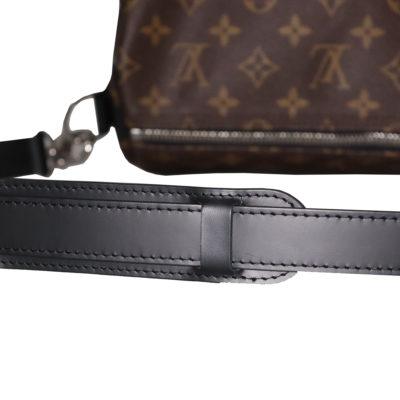 LV_Keepall55_EMA 00577