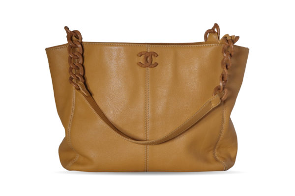 Chanel_WoodChainTote_CEMB 00068