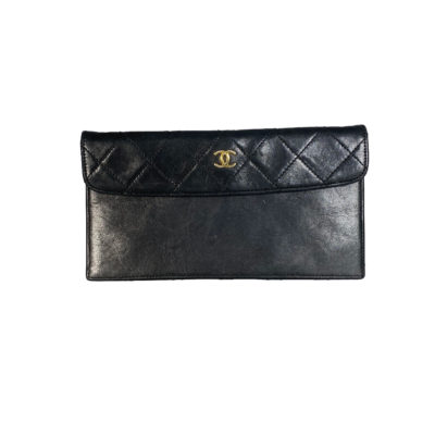 CEMB00076_Chanel_SingleFlap_Classic_Timeless_Gold_Schwarz_Lammleder