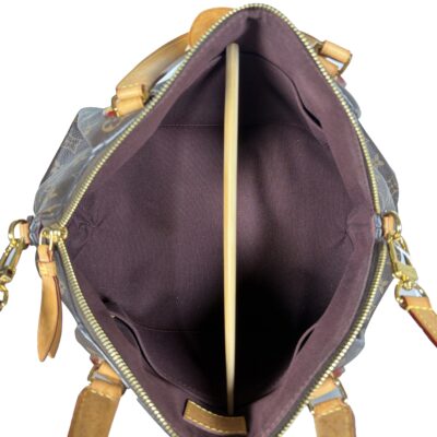 EMA00596_LouisVuitton_LV_Rivoli_Monogram_GoldeneHardware