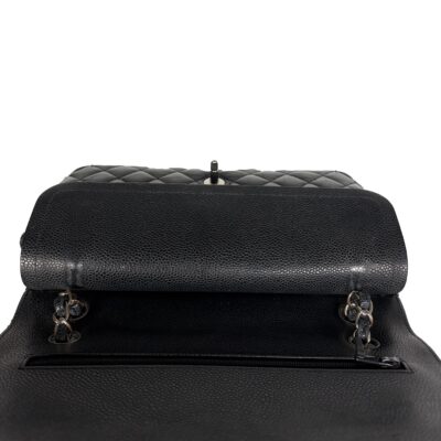 CEMB00078_Chanel_DoubleFlap_Classic_Timeless_Caviar_SilberHardware_Medium
