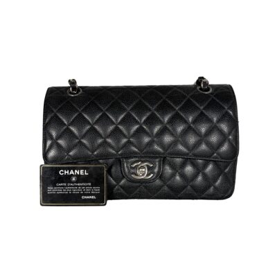 CEMB00078_Chanel_DoubleFlap_Classic_Timeless_Caviar_SilberHardware_Medium