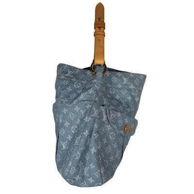LouisVuitton_DailyDenim_CEMA0233_LV_Jeans_Blau_Monogram