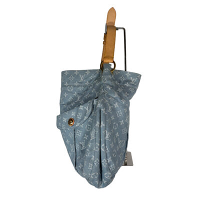 LouisVuitton_DailyDenim_CEMA0233_LV_Jeans_Blau_Monogram