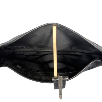 Gucci_Jackie_Supreme_Monogram_Schwarz_Silber_CEME00047